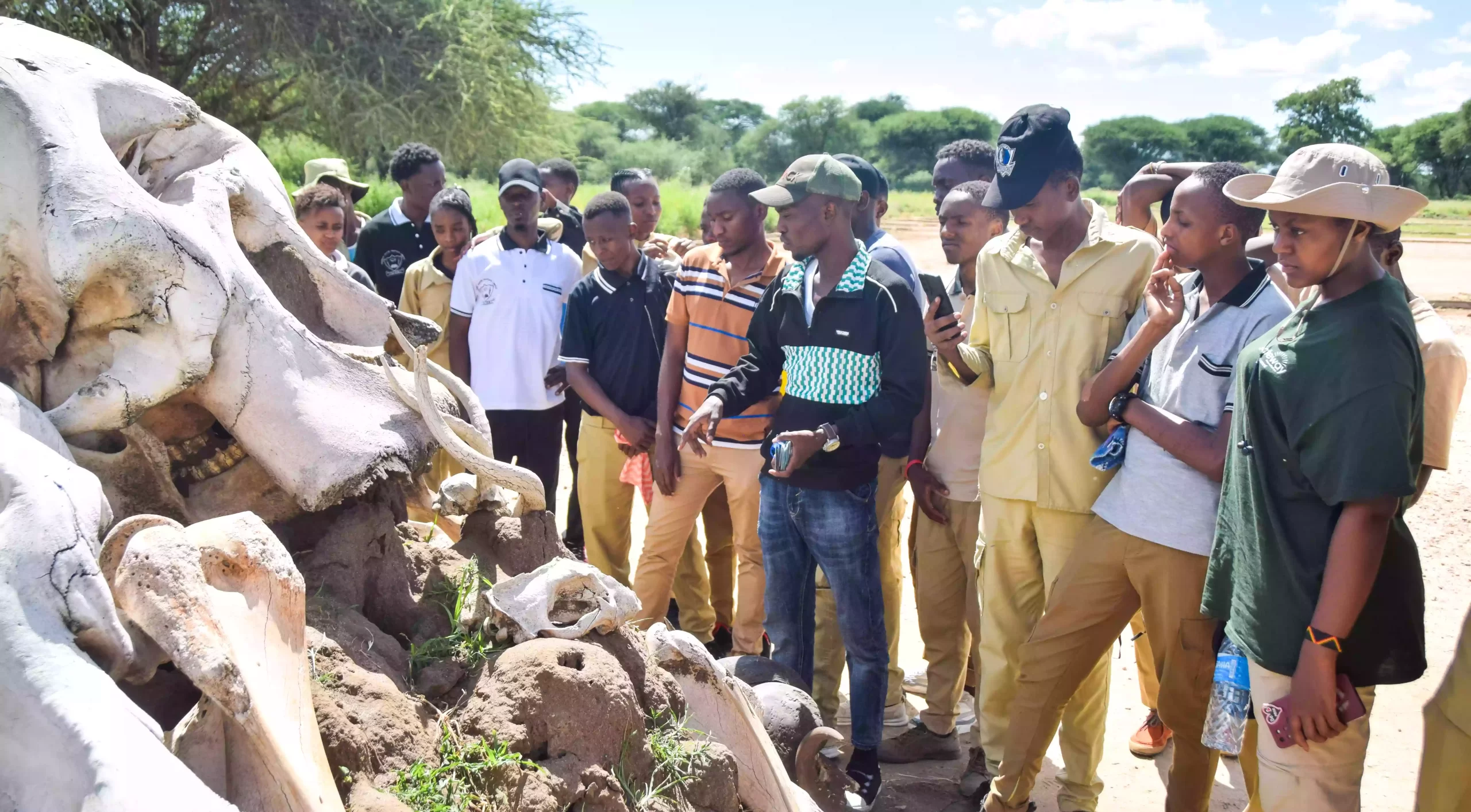 Tour Guid Student on field Training